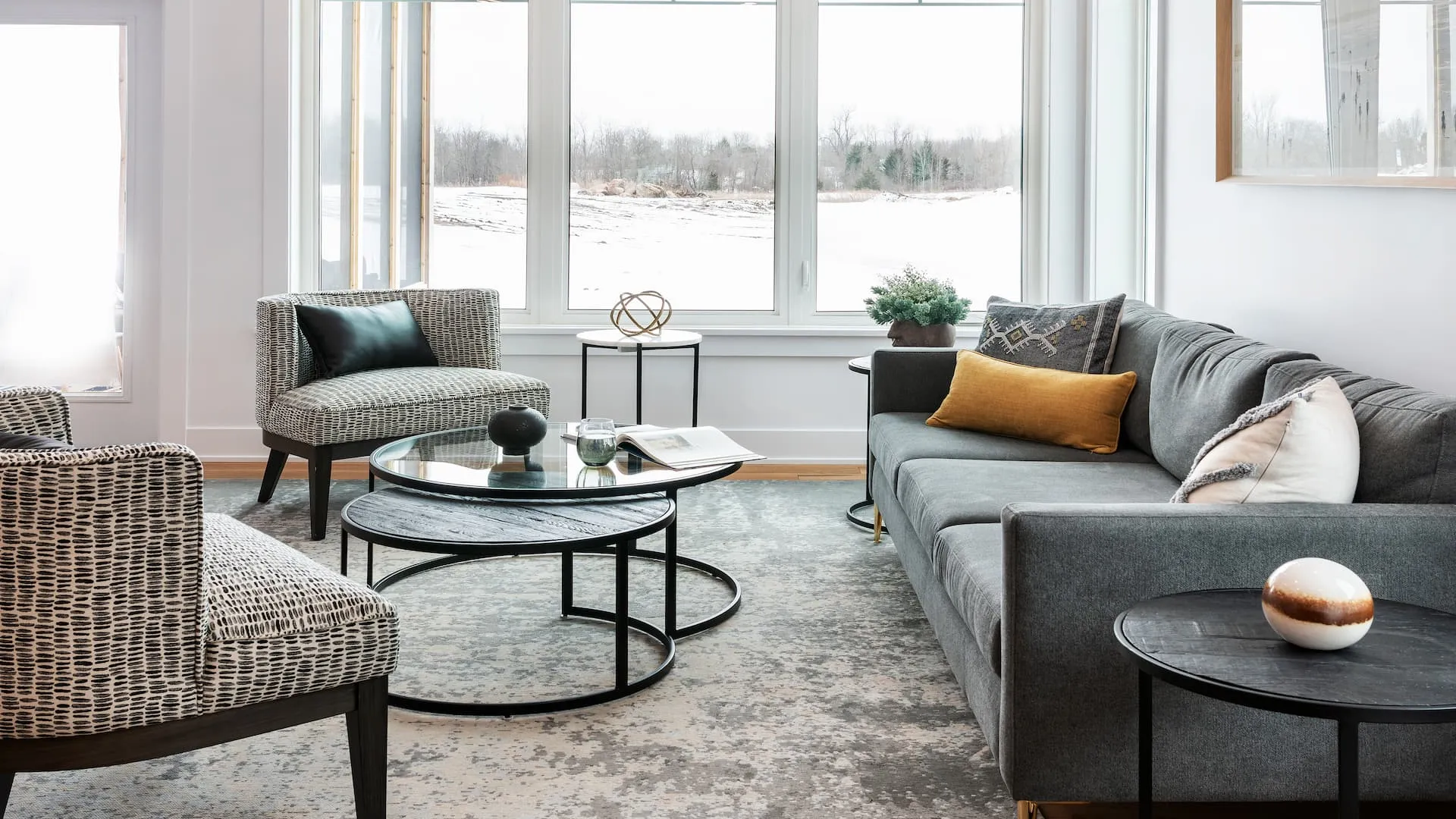 Watercolour Charleston Bungalow + Loft living room