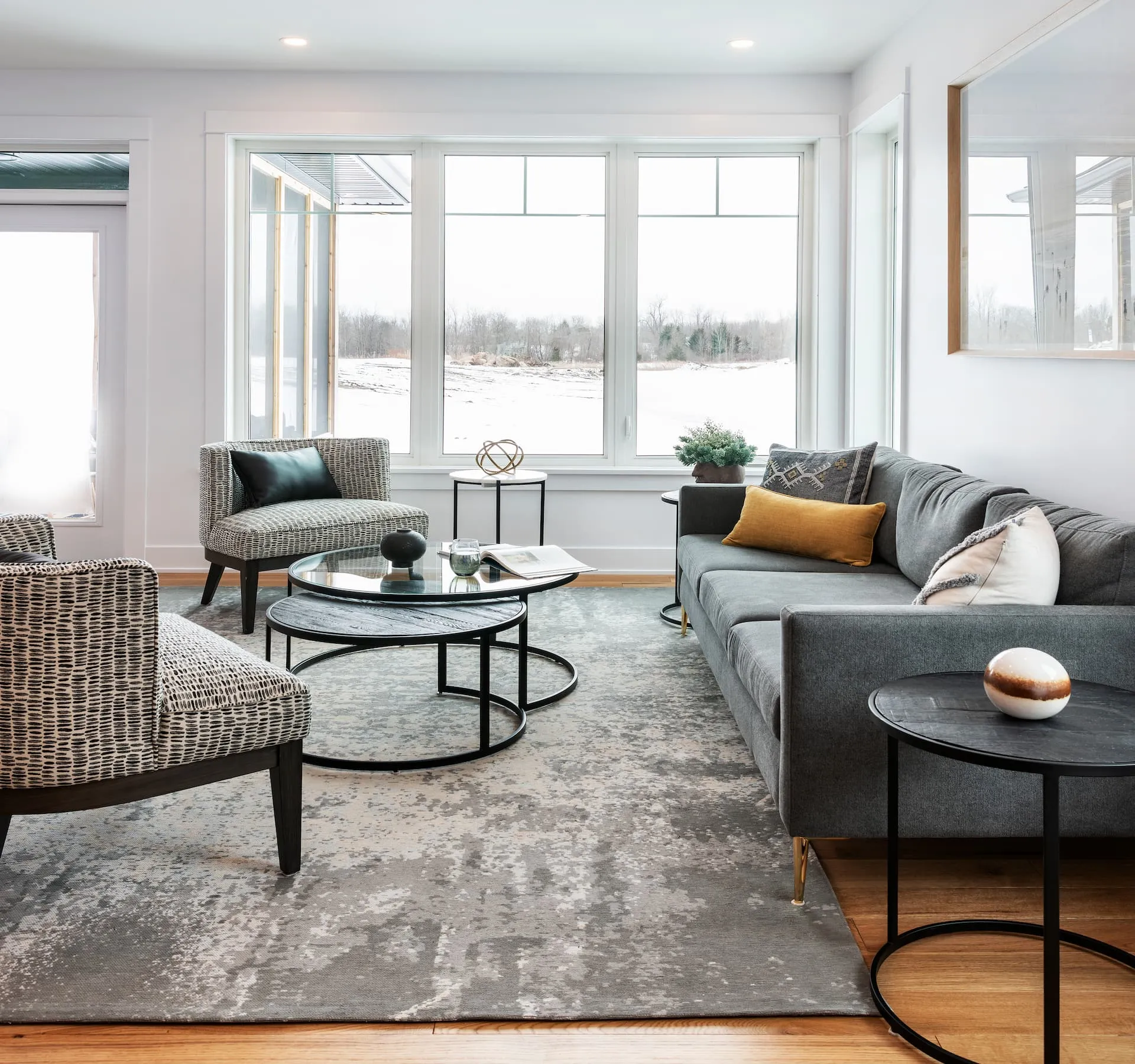 Watercolour Charleston Bungalow + Loft living room