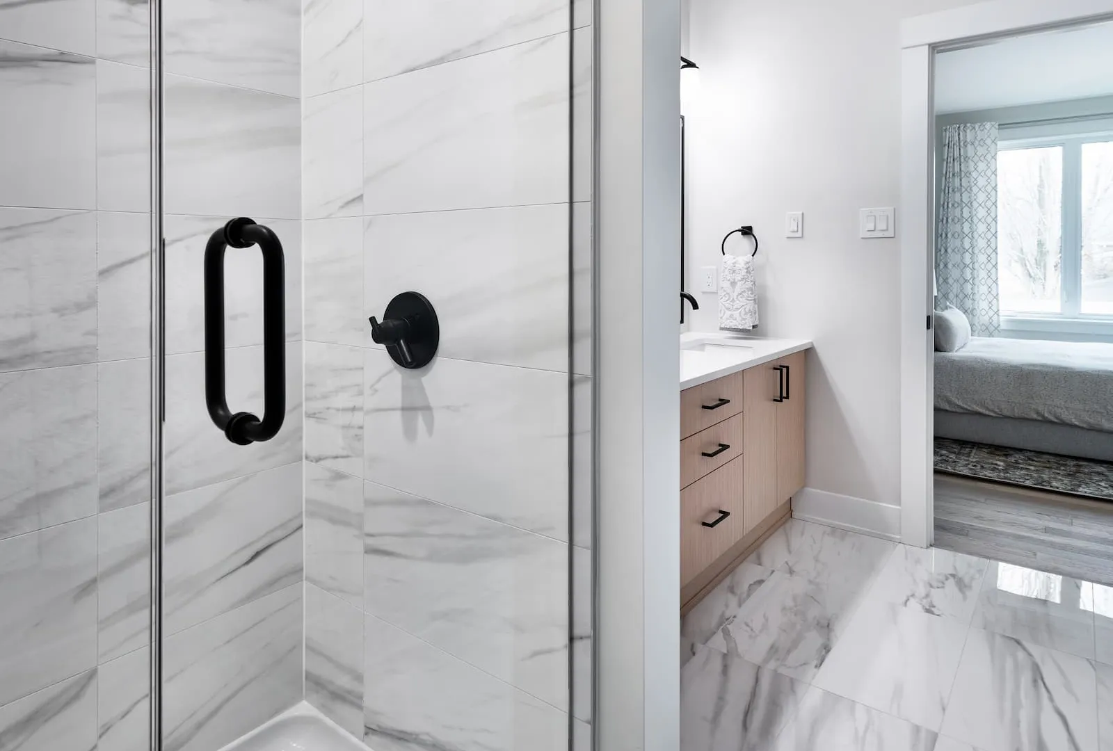 Bathroom in Frontenac attached bungalow at Watercolour Westport